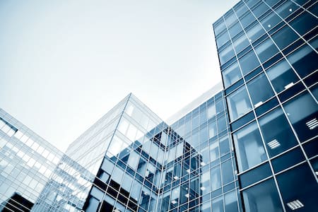 5 Benefits Of Commercial Window Cleaning Services